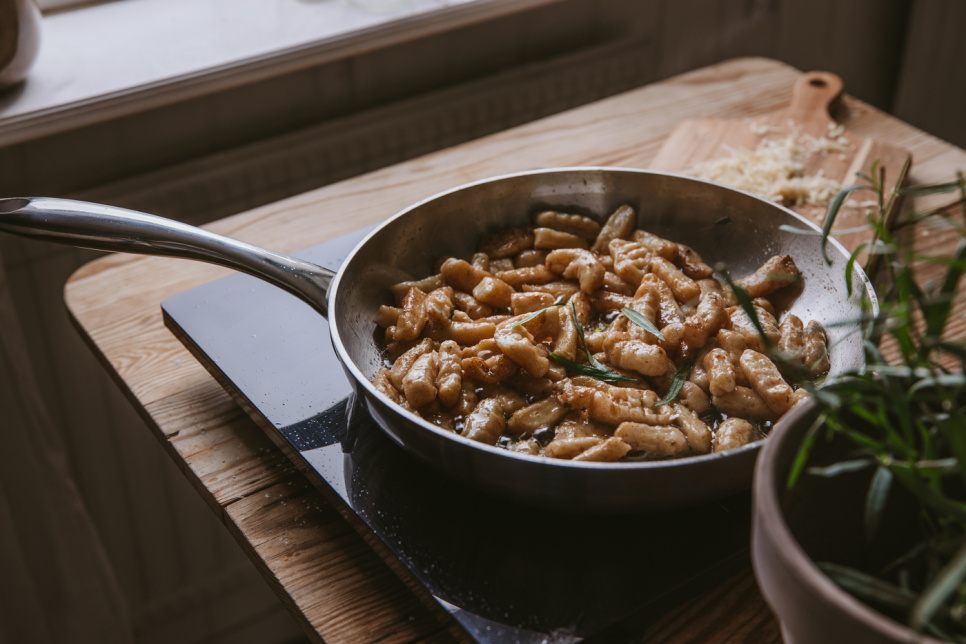 Poêle à frire en acier inoxydable, Mathias Dahlgren - Culimat - 28 cm + 20 cm