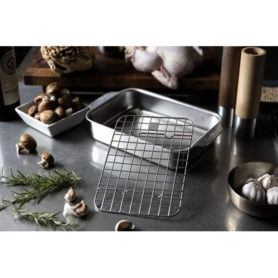 Plat à four avec grille, 25x18 cm, acier inoxydable - Culimat