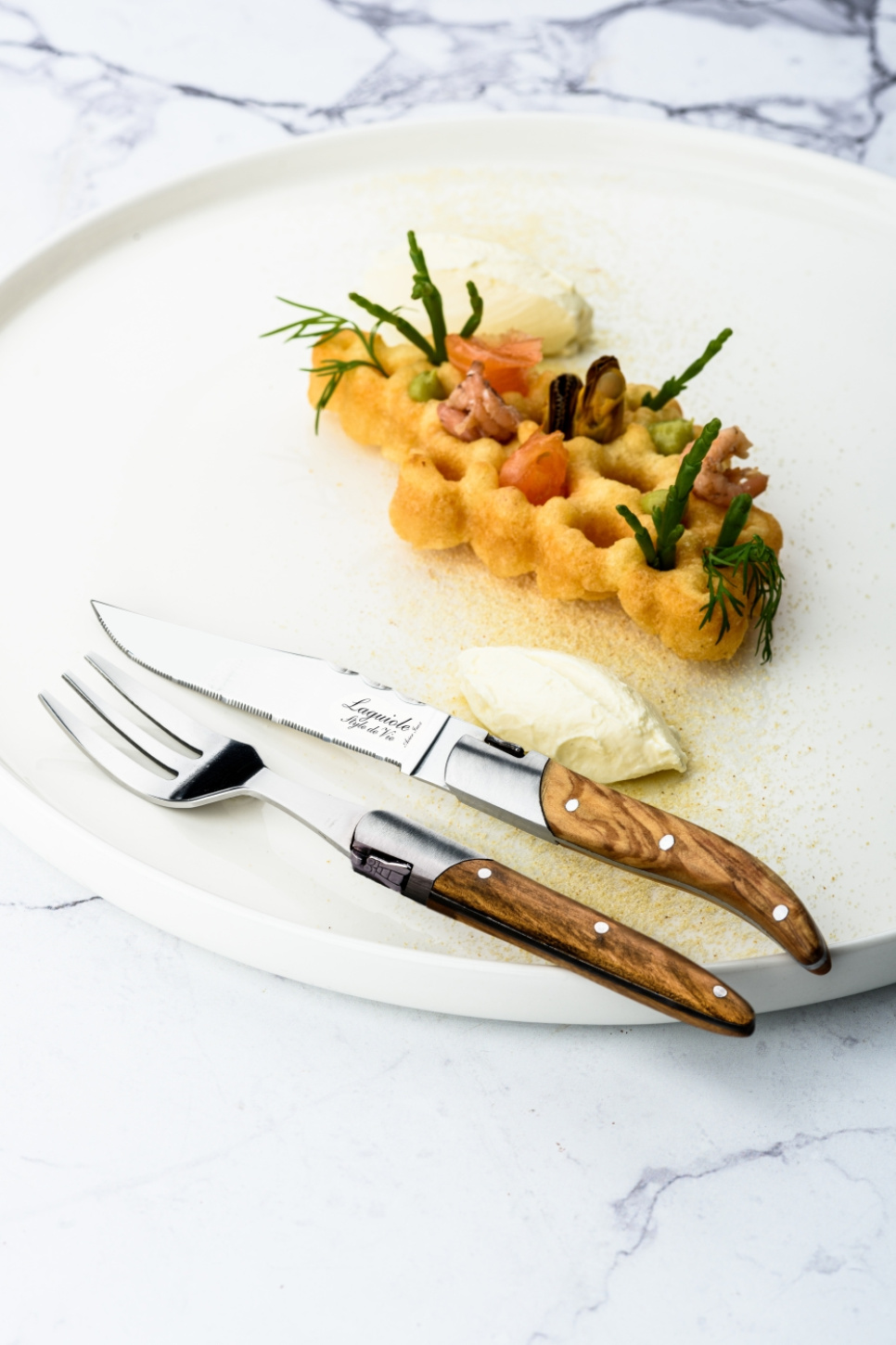 Creuset en fer, set de trois pièces - Plate-it