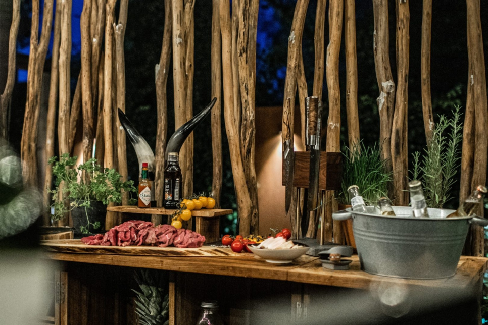 Bloc à couteaux magnétique en noyer - Style de Vie