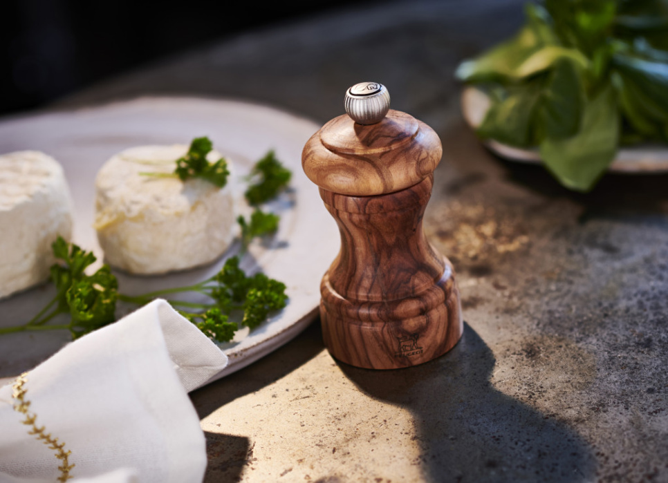 Moulin à poivre, 10 cm, Bistro Specials, Bois d\'Olivier - Peugeot