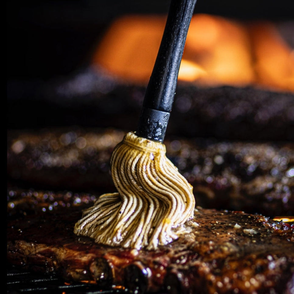 Vadrouille à sauce avec têtes interchangeables - Holy Smoke BBQ