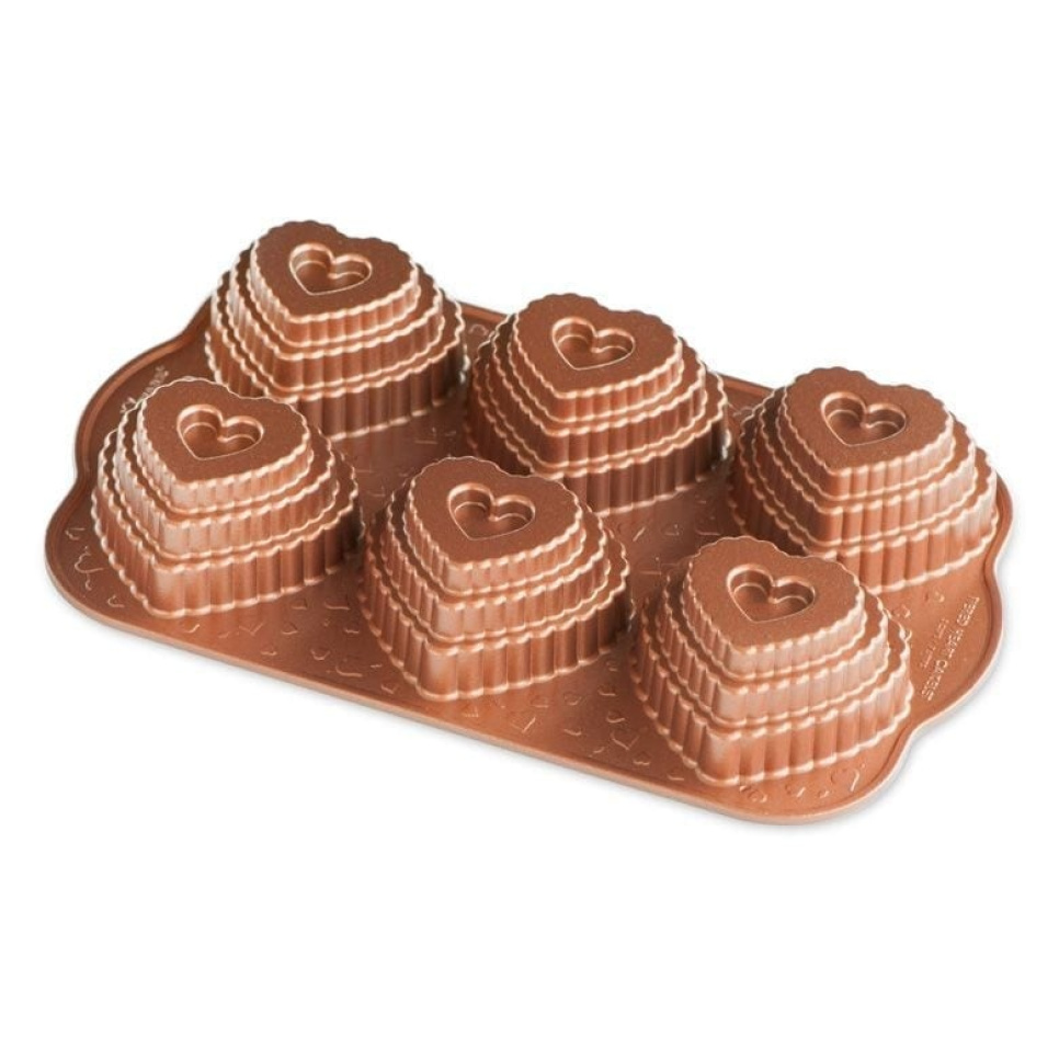 Moule à gâteau, forme de cœurs - Nordic Ware dans le groupe Pâtisserie / Moules / Moules à gâteaux l\'adresse The Kitchen Lab (1288-17735)