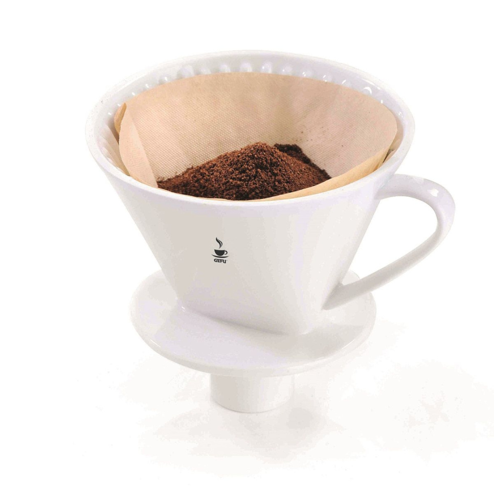 Porte-filtre en porcelaine 1x4 - Gefu dans le groupe Thé et café / Café moulu / Café filtré / Porte-filtre l\'adresse The Kitchen Lab (1316-28303)
