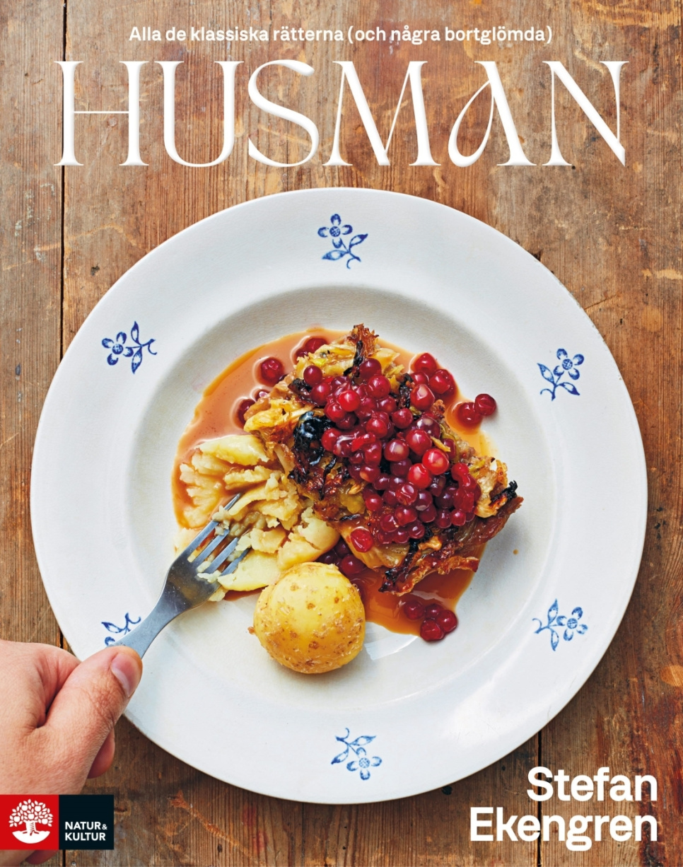 Husman: Alla de klassiska rätterna (och några bortglömda) - Stefan Ekengren dans le groupe Cuisine / Livres de cuisine / Cuisines & Cultures / Pays nordiques & Suède l\'adresse The Kitchen Lab (1355-32744)