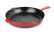 Poêle en fonte, 26 cm, rouge avec manche en fer - Staub