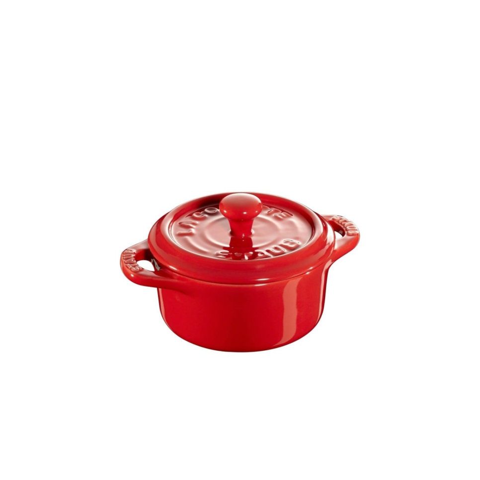 Mini pot en grès, 10cm, Rouge - Staub dans le groupe Cuisine / Casseroles et poêles / Casseroles l\'adresse The Kitchen Lab (1418-13520)