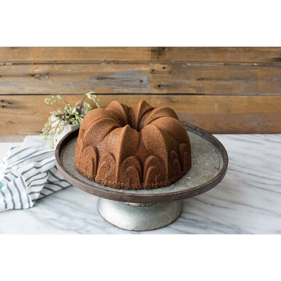 Moule à pâtisserie Fleur De Lis Bundt Pan - Nordic Ware