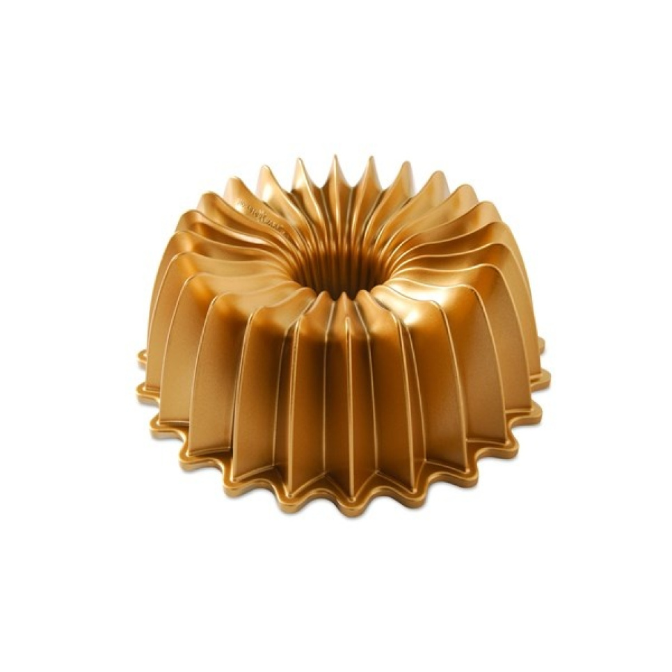 Moule à gâteau, Brilliance Bundt Cake - Nordic Ware dans le groupe Pâtisserie / Moules / Moules à gâteaux l\'adresse The Kitchen Lab (1422-18323)
