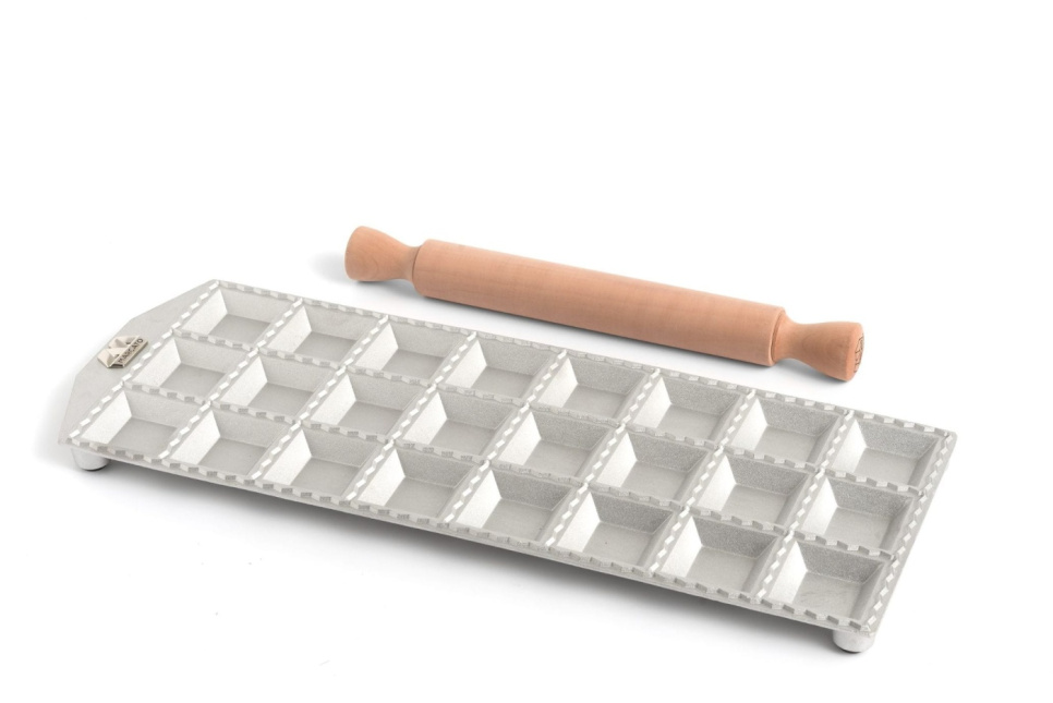 Assiette à raviolis, 24 grands raviolis carrés - Marcato dans le groupe Électroménager / Autre Électroménager / Machines à pâtes l\'adresse The Kitchen Lab (1422-23820)
