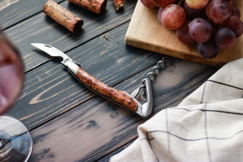 Couteau de sommelier Tuja, poli, Tradition - Forge de Laguiole