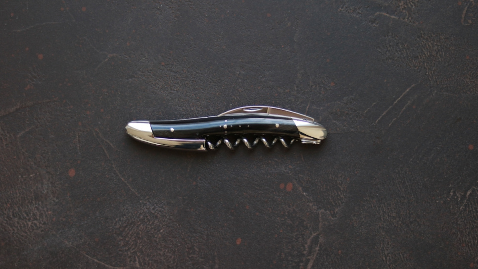 Couteau de sommelier en corne sombre, poli, Tradition - Forge de Laguiole