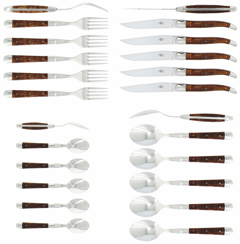 Service de couverts 05, manches Tuja, polis, Tradition - Forge de Laguiole dans le groupe Arts de la table / Couverts / Couverts l\'adresse The Kitchen Lab (1446-32867)