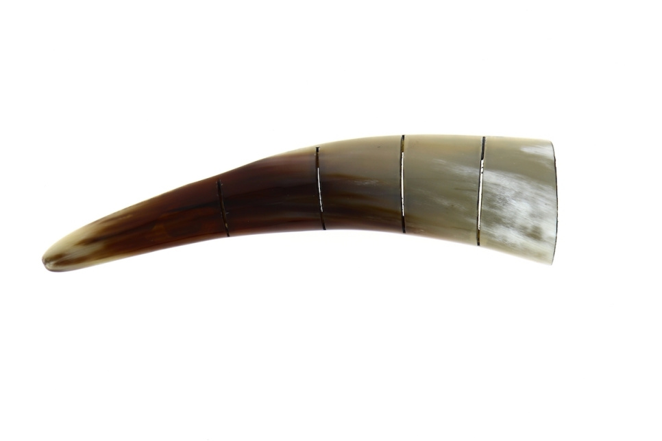 Porte-corne pour 4 couteaux de cuisine - Forge de Laguiole dans le groupe Cuisine / Cuisine moléculaire / Équipements pour la gastronomie moléculaire l\'adresse The Kitchen Lab (1446-32982)