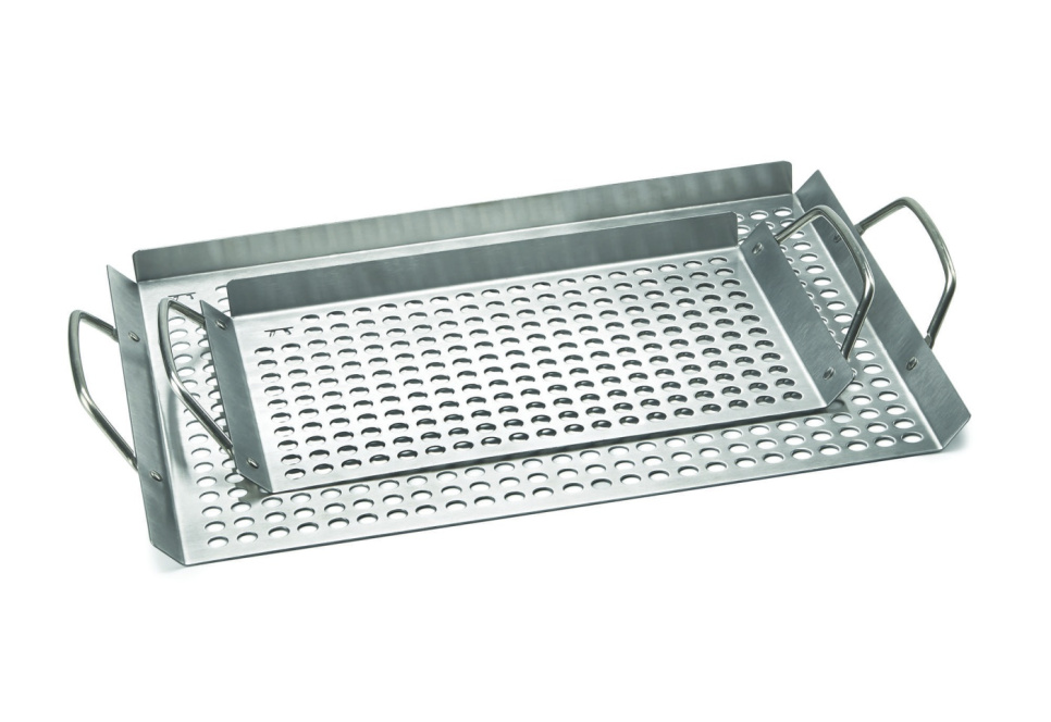 Plateau à barbecue, inox, 2 pcs - Outset dans le groupe Arts de la table / Assiettes, Bols et Plats / De la graisse l\'adresse The Kitchen Lab (1451-25212)