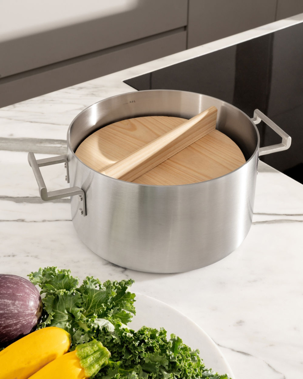 Otoshibuta, bouchon égouttoir japonais en bois 23cm, Convivio - Alessi