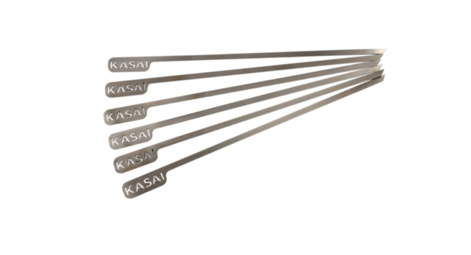 Skewers, 45cm, 6-pack - Kasai dans le groupe Barbecues, plaques de cuisson et Fours / Autres accessoires pour barbecue / Pic à brochette pour le barbecue l\'adresse The Kitchen Lab (1512-29535)