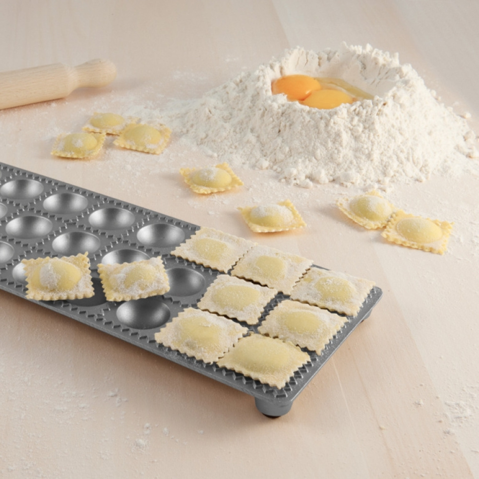 Moule à raviolis avec rouleau à pâtisserie, 24 pièces - Eppicotispai