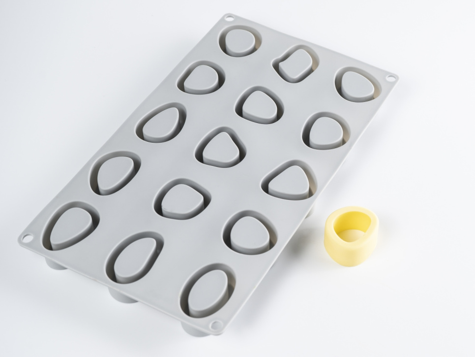 Moule en silicone pour la décoration, Moelle osseuse - 100% Chef dans le groupe Pâtisserie / Moules / Moules en silicone l\'adresse The Kitchen Lab (1532-31081)