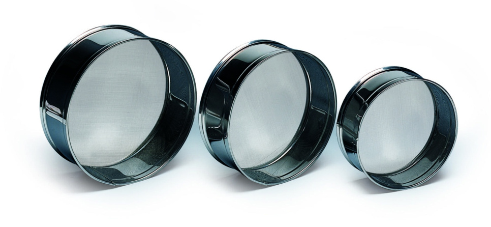 Tamis à farine en inox - Martellato dans le groupe Pâtisserie / Ustensiles à pâtisserie / Tamis à farine l\'adresse The Kitchen Lab (1710-16727)