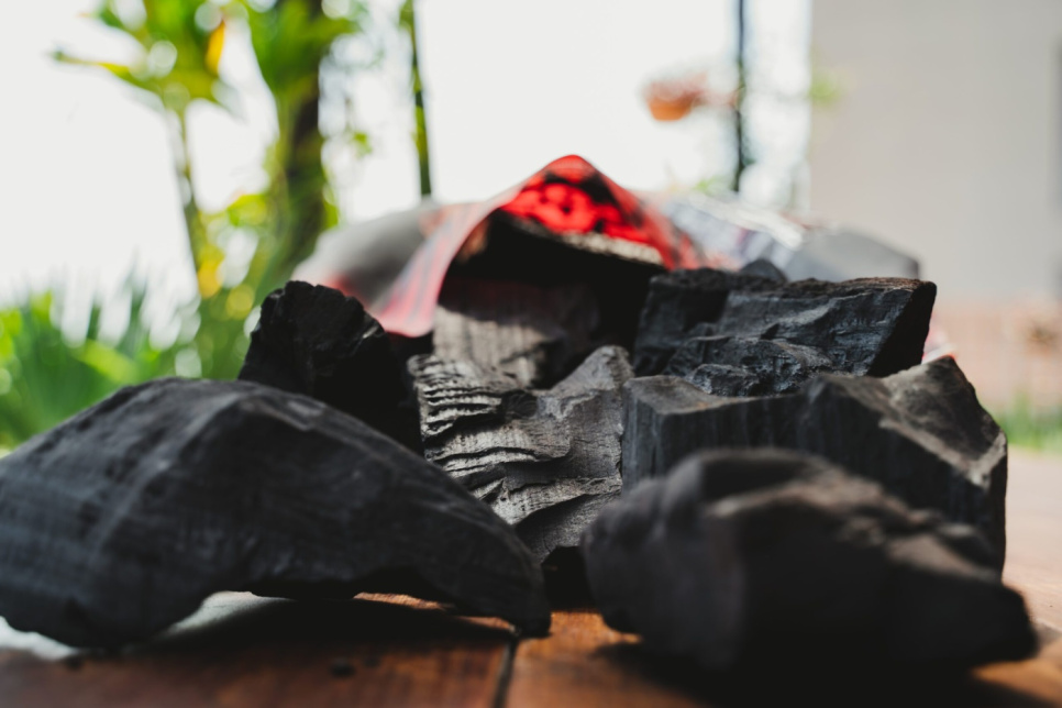 Charbon de bois pour barbecue, Chunx XL - Charbon de bois dur, 15,88 kg - Jealous Devil