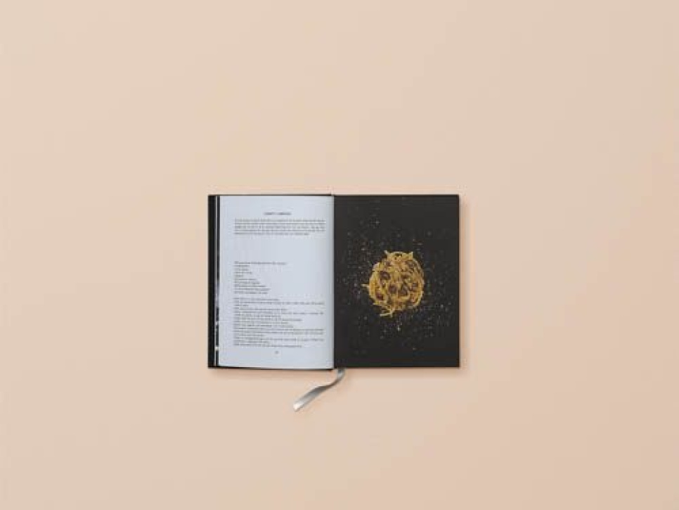 Stories and Recipes: Asian excursions with inexplicable detours, Deluxe box - Erik Videgård