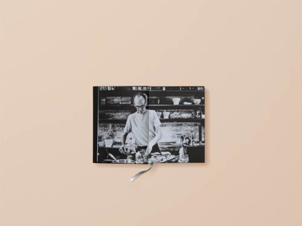 Stories and Recipes: Asian excursions with inexplicable detours, Deluxe box - Erik Videgård