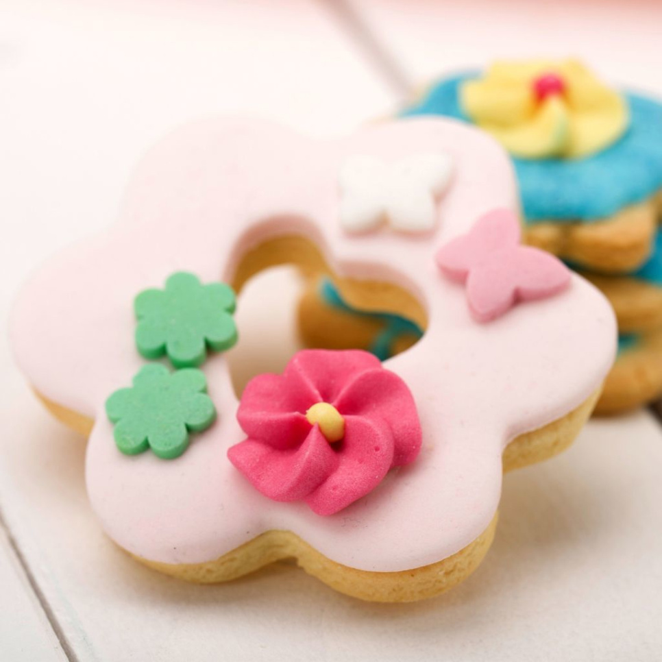 Moule à pain d\'épices, fleur avec cœur, 6,5 cm - Westmark