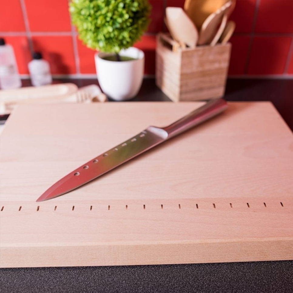 Planche à découper en hêtre, avec mesures - AT-Line