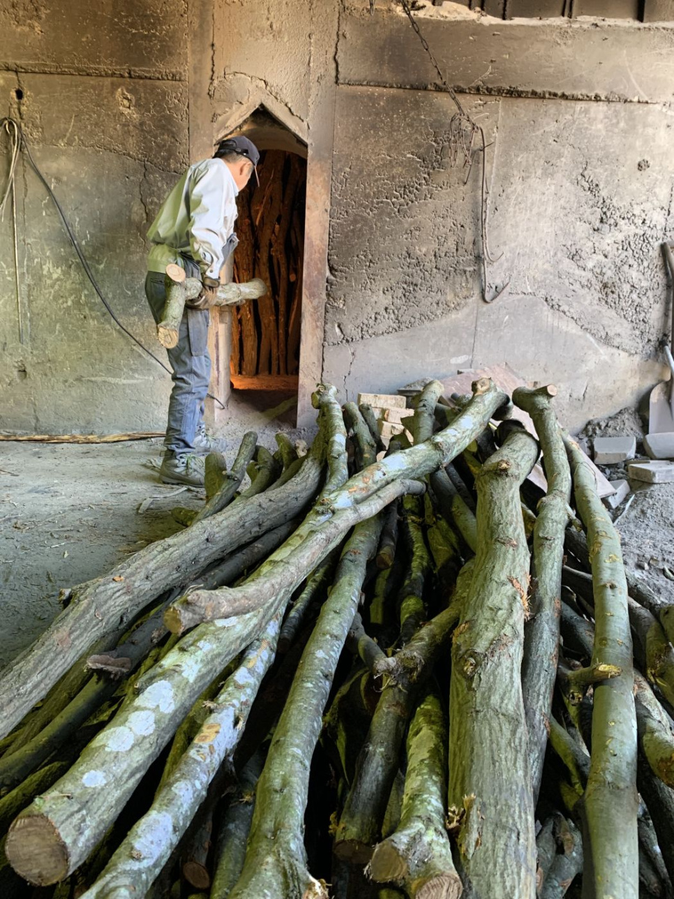 Charbon de bois, Kishu-Binchotan de chêne Ubamegashi, environ 1kg - Kisyu Sumikobo