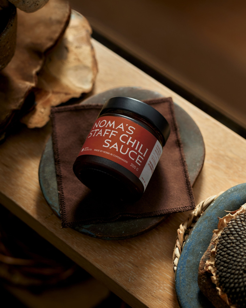 Nomas Staff Chili Sauce, 200 g - Noma Projects