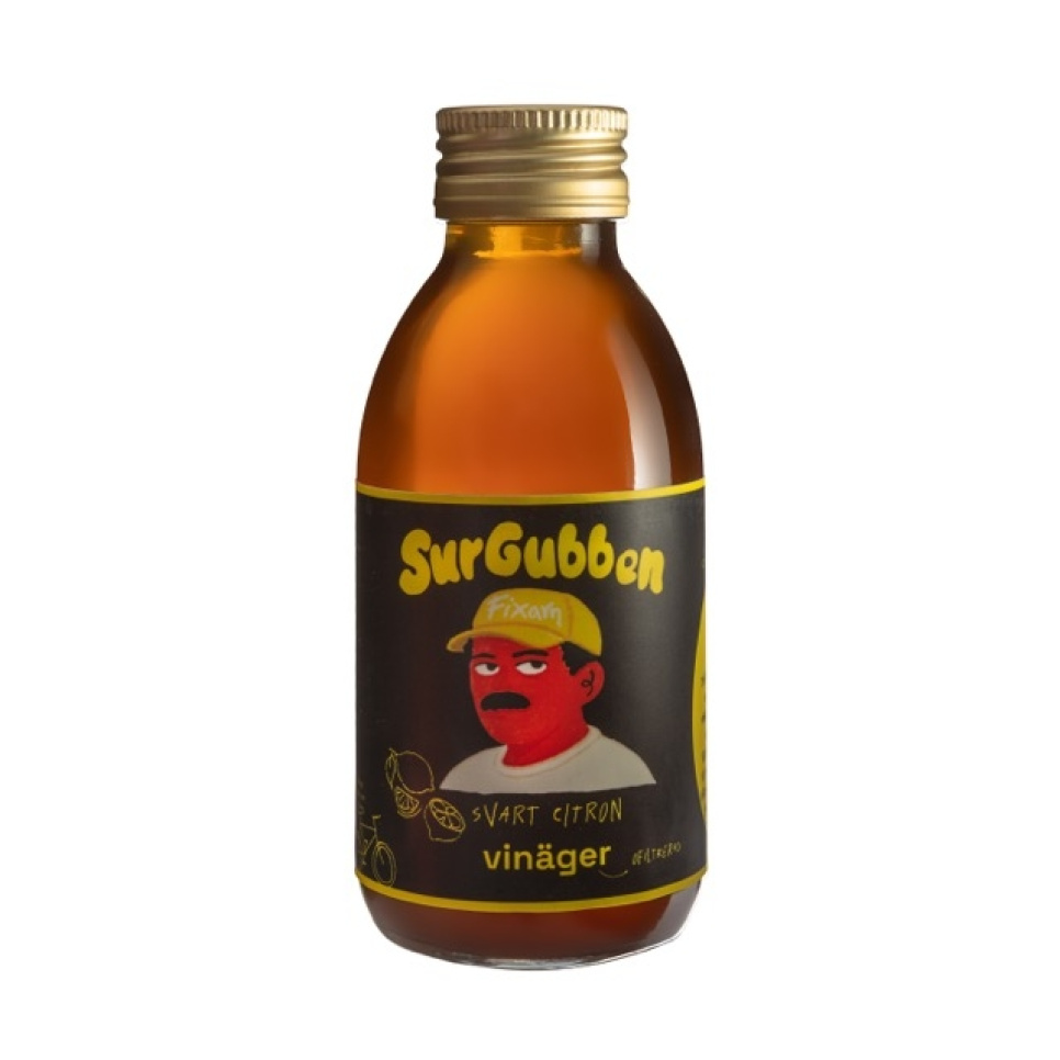 Vinaigre de citron noir, 145 ml - Surgubben dans le groupe Cuisine / Épices et Arômes / Le garde-manger l\'adresse The Kitchen Lab (2316-36349)